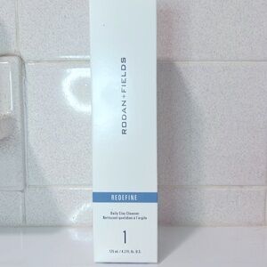 Rodan + Fields Redefine Daily Clay Cleanser NEW IN BOX!